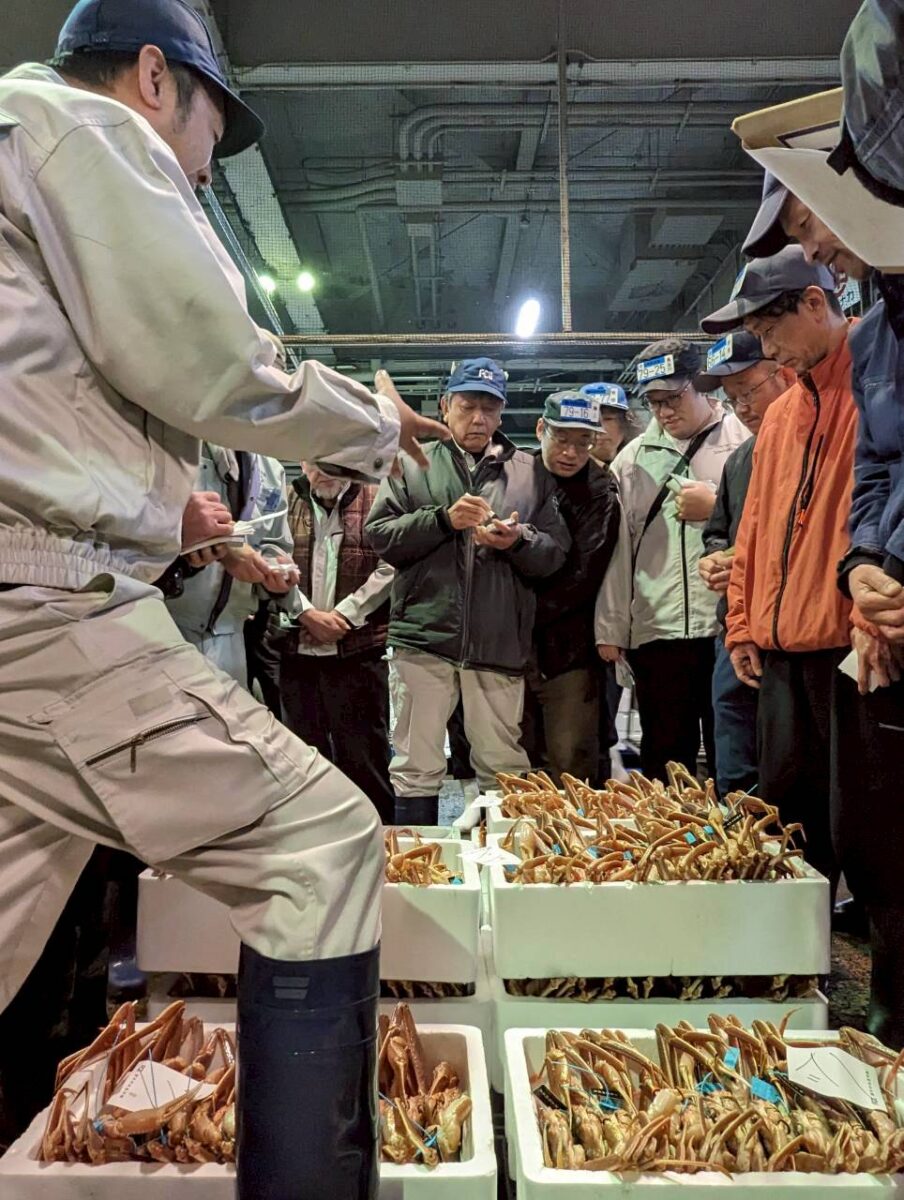 いよいよ冬の風物詩！カニのシーズンが始まりました！